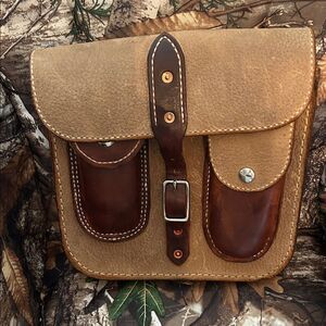 Unique Handmade Leather Hunting Bag 8 x 8 Inch